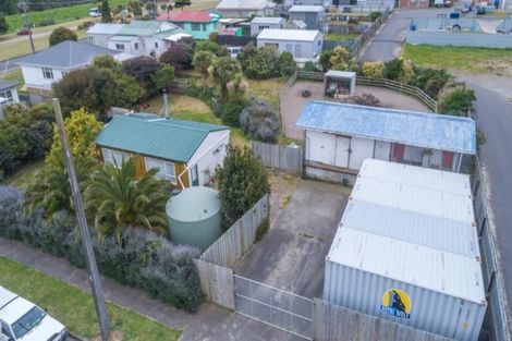 Photo of property in 10 Wharf Street, Foxton, 4814