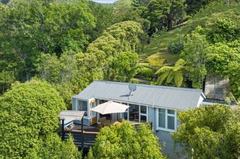 Photo of property in 1091 Dyers Pass Road, Governors Bay, Lyttelton, 8971