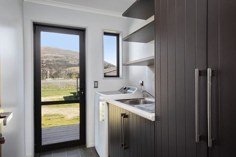 Photo of property in 90 Willowbank Road, Queensberry, Cromwell, 9383