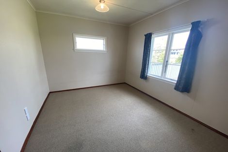 Photo of property in 3 Edward Street, Dannevirke, 4930