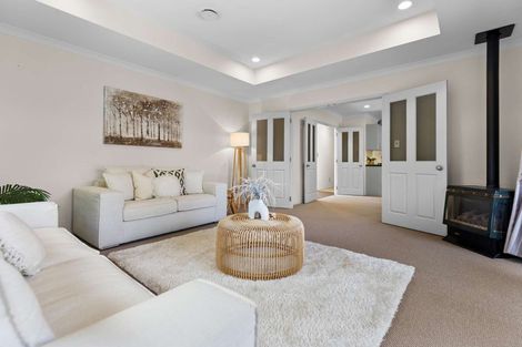 Photo of property in 2 Gibson Place, Papamoa Beach, Papamoa, 3118