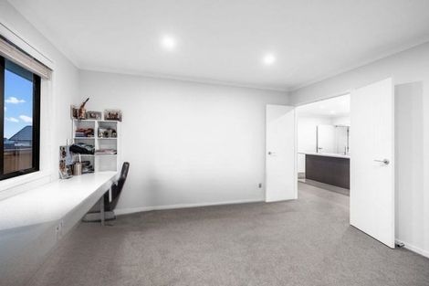 Photo of property in 10 Helenvale Crescent, Pokeno, 2402