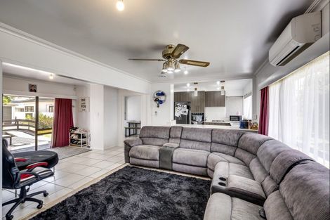 Photo of property in 301 Kennedy Road, Onekawa, Napier, 4110