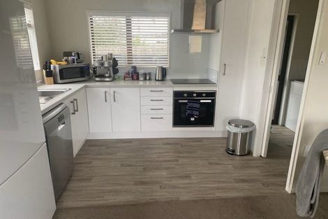 Photo of property in 30b Robinson Avenue, Holdens Bay, Rotorua, 3010