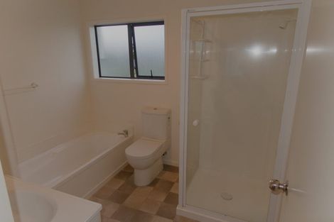 Photo of property in 5/5 Kilham Avenue, Northcote, Auckland, 0627