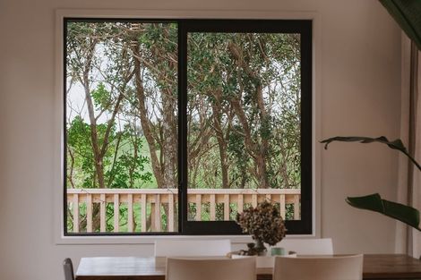 Photo of property in 16b Russell Drive, Oakura, 4314