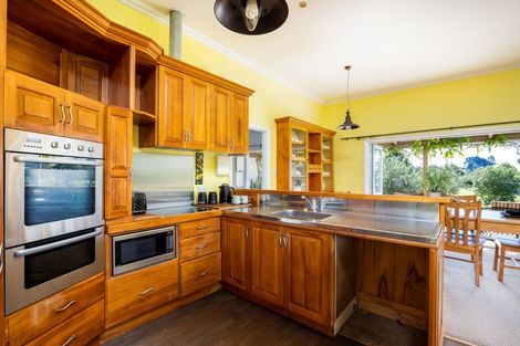 Photo of property in 46 Takiroa Street, Urenui, 4375