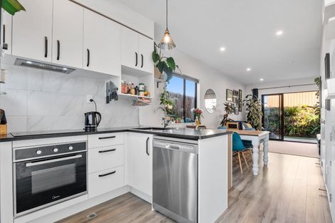 Photo of property in 1/22 Ryburn Road, Mount Wellington, Auckland, 1062