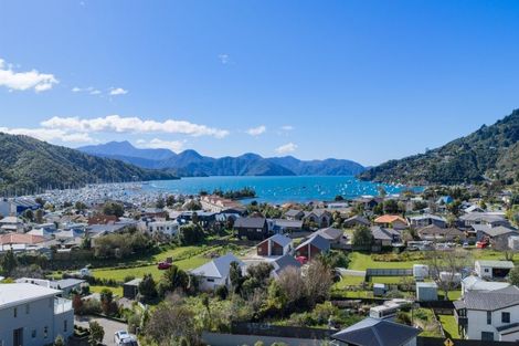 Photo of property in 251a Waikawa Road, Waikawa, Picton, 7220