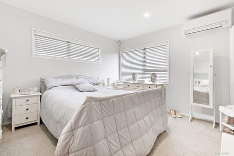 Photo of property in 7 Redlands Grove, Swanson, Auckland, 0612