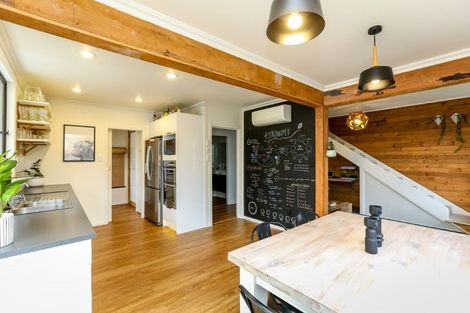 Photo of property in 525 Mangorei Road, Highlands Park, New Plymouth, 4312