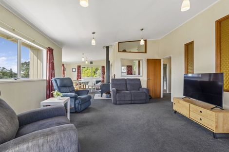 Photo of property in 245 Frankley Road, Frankleigh Park, New Plymouth, 4310