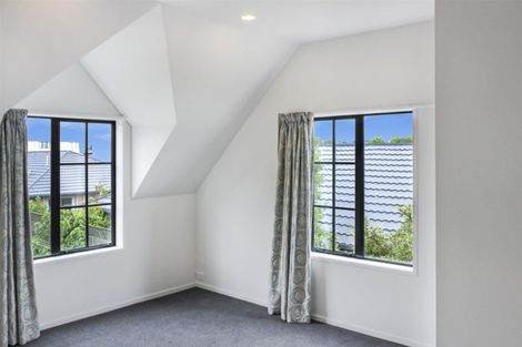 Photo of property in 46d Division Street, Riccarton, Christchurch, 8041