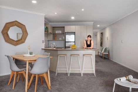 Photo of property in Paramount Apartments, 15/281 Maunganui Road, Mount Maunganui, 3116