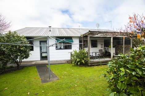 Photo of property in 3/41 Carnarvon Street, Gisborne, 4010