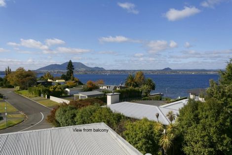 Photo of property in 2/22 Alberta Street, Acacia Bay, Taupo, 3330