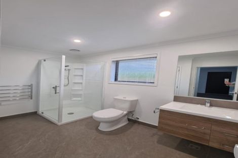 Photo of property in 27 Applemoors Way, Riverhead, 0820