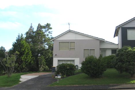 Photo of property in 2/87 Velma Road, Hillcrest, Auckland, 0629