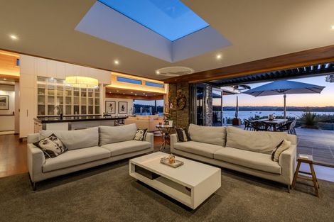 Photo of property in 16 Grant Street, Mahurangi East, Warkworth, 0982