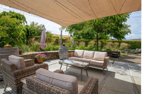 Photo of property in 4 Houlahan Street, Clyde, 9330