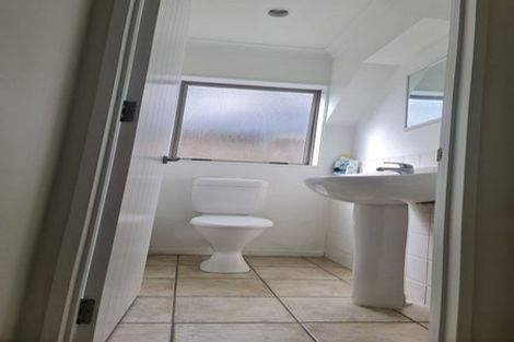 Photo of property in 7 Lissleton Drive, East Tamaki, Auckland, 2013