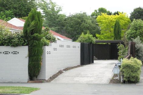Photo of property in 2/87 Cutts Road, Russley, Christchurch, 8042