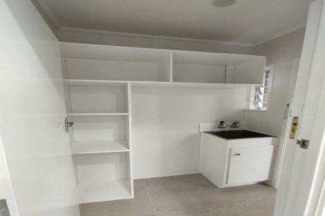 Photo of property in 1/14 Lynn Road, Bayview, Auckland, 0629