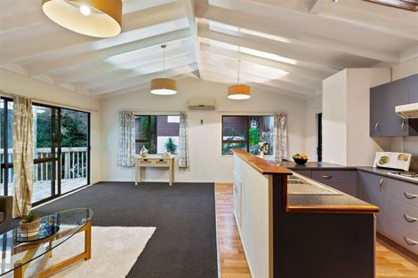 Photo of property in 2/113 Manuka Road, Bayview, Auckland, 0629