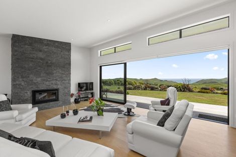Photo of property in 812 Ruapuke Road, Raglan, 3296