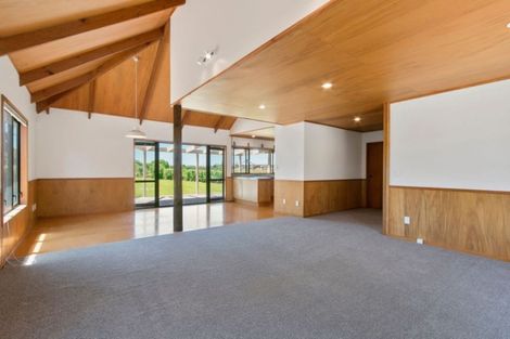 Photo of property in 10 Glen Isla Place, Waihi Beach, 3611