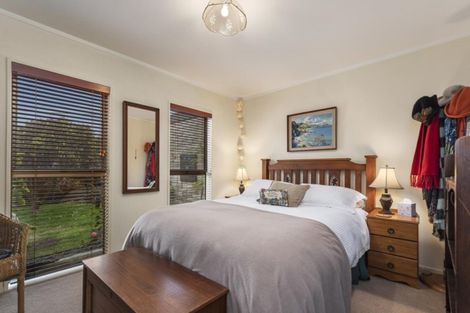 Photo of property in 2a Compton Place, Mount Maunganui, 3116