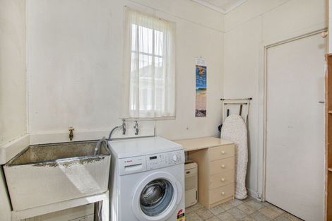 Photo of property in 34 Cairnfield Road, Kensington, Whangarei, 0112