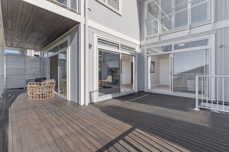 Photo of property in 18 Panorama Heights, Orewa, 0931