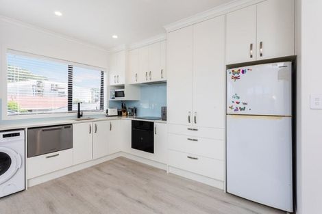 Photo of property in 21b Forest Glen, Orewa, 0931