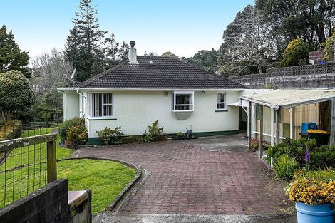 Photo of property in 108 Huatoki Street, Frankleigh Park, New Plymouth, 4310
