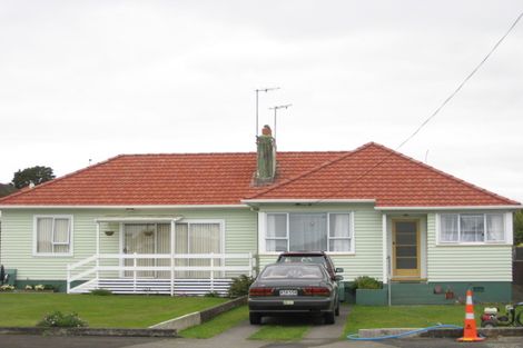 Photo of property in 12 David Street, Westown, New Plymouth, 4310