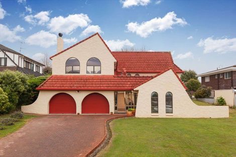 Photo of property in 9 Malloy Place, Eastern Beach, Auckland, 2012