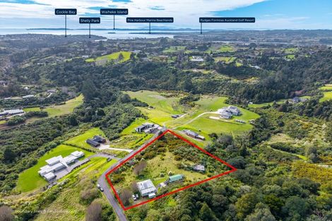 Photo of property in 27 Masons Road, East Tamaki Heights, Auckland, 2016
