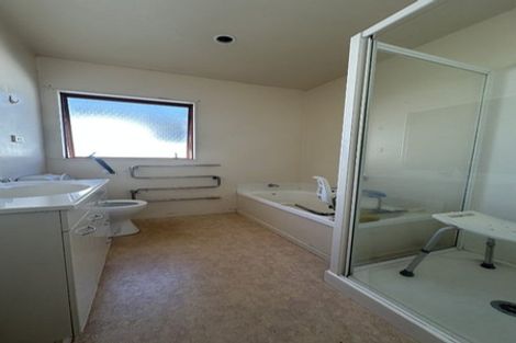 Photo of property in 31 Copplestone Place, New Lynn, Auckland, 0600