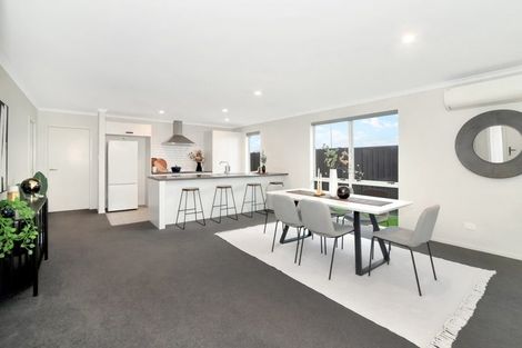 Photo of property in 16 Empire Crescent, Papamoa, 3118