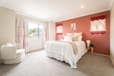 Photo of property in 6 Erlestoke Crescent, Churton Park, Wellington, 6037