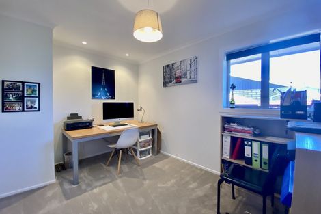 Photo of property in 15 Chilton Drive, Mairehau, Christchurch, 8052