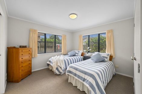 Photo of property in 11a Ross Crescent, Orewa, 0931