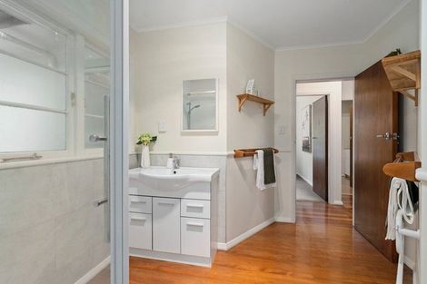 Photo of property in 40 Weld Street, Cambridge, 3434