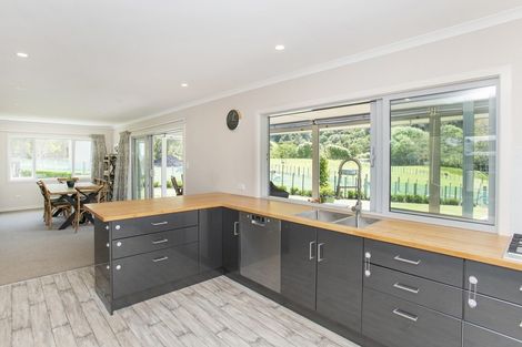 Photo of property in 598 Riverside Road, Matokitoki, Gisborne, 4071