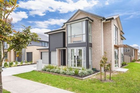 Photo of property in 97 Popokatea Drive, Takanini, 2112