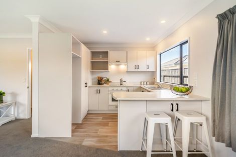 Photo of property in 6a Louis Street, Trentham, Upper Hutt, 5018