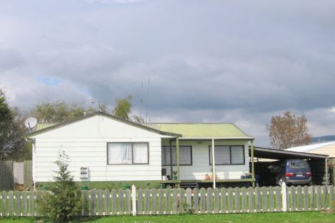 Photo of property in 70 Pohutukawa Drive, Owhata, Rotorua, 3010