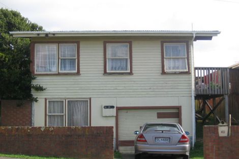 Photo of property in 42 Levant Street, Cannons Creek, Porirua, 5024