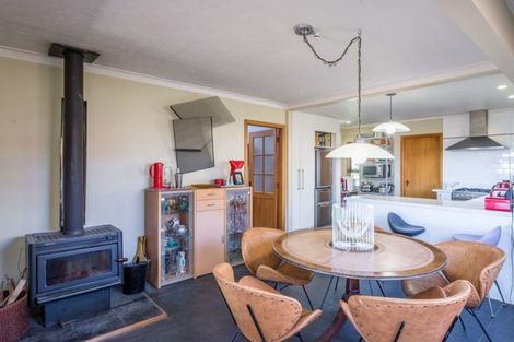 Photo of property in 71 Huia Street, Waikanae, 5036